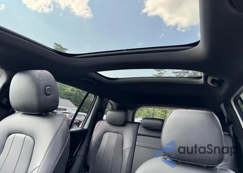 2020 Mercedes-Benz Glb 250 4Matic из США, поврежденный, VIN WDC4M4HB1LW011555